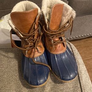 Bonnibel off brand duck boots